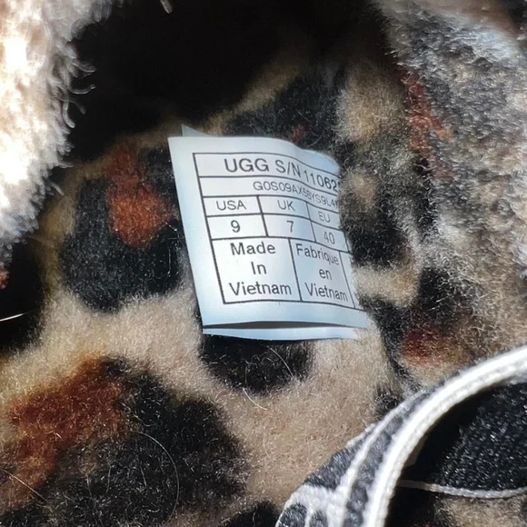 UGG Leopard Print Fuzzy Slippers - Picture 2 of 10